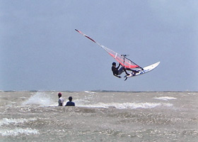 Wind Surf, salto